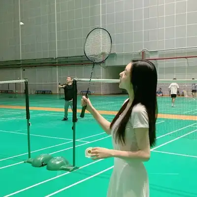 秦晨静